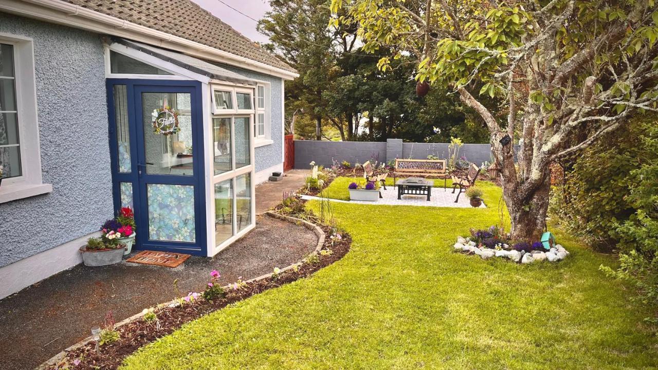 Wild Atlantic Stay Cottage Голвей Екстер'єр фото